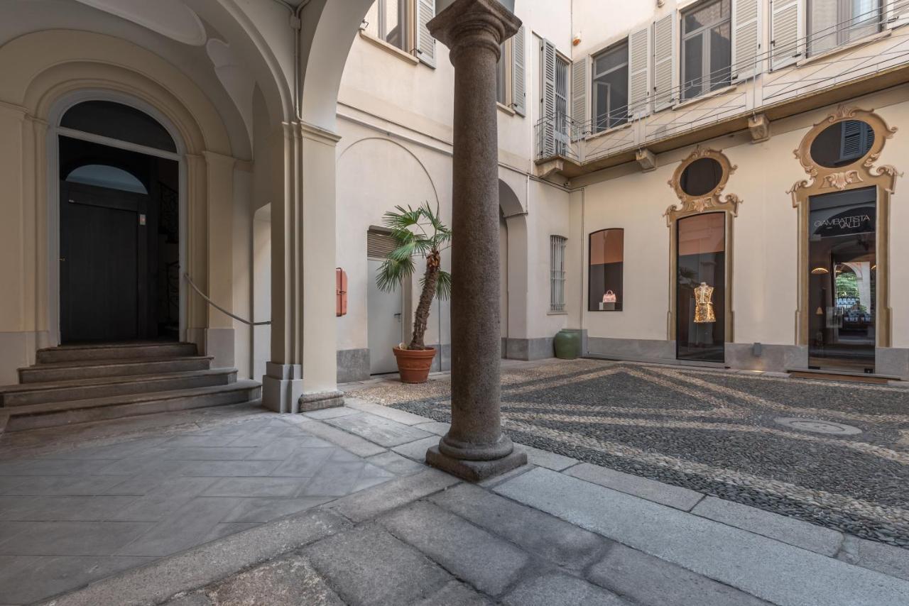 Boutique Centrale Sant'Andrea Milan Luaran gambar